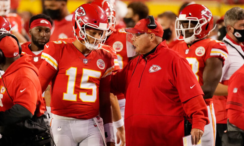 Betting Totals for NFL Divisional Round Matchups 2 divisional round matchups